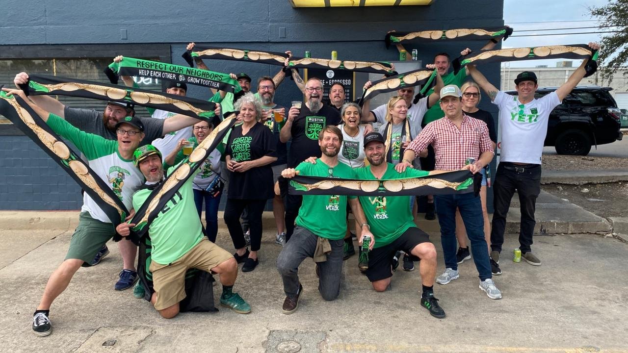 Little Leslies scarf reveal